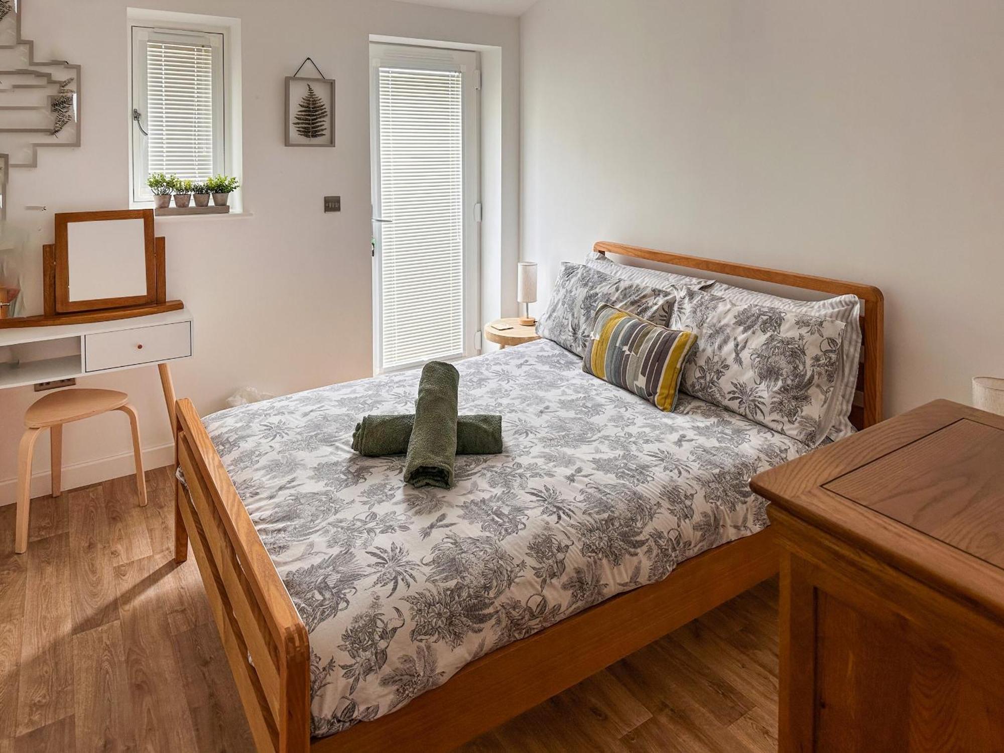 Villa Secretseaview West Mersea Esterno foto